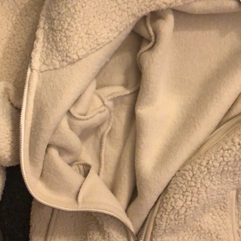 Express Jacket - Picture 9 of 11